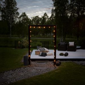 Liven Up Your Garden Party With Decorative Outdoor Festoon Lights